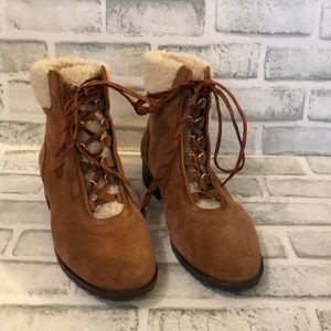 TH Suede hiking boot with Sherpa ankle detail
